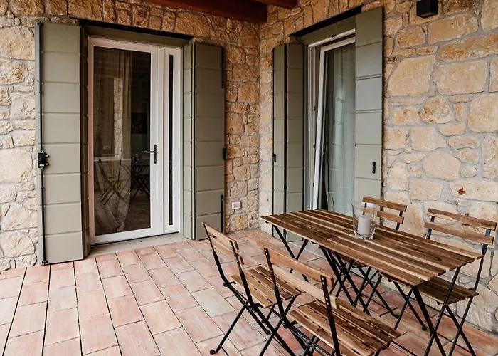 Casa Olivi מלון דירות 4*
